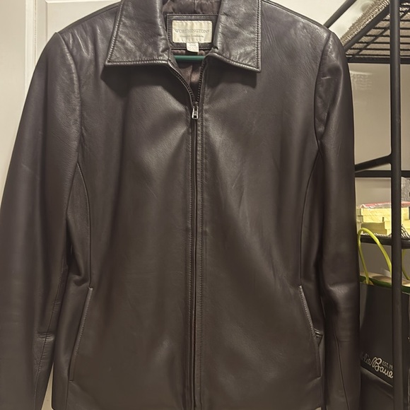 Worthington Lambskin Brown Leather Jacket with Zip-Up Closure and Casual Style - Picture 3 of 12
